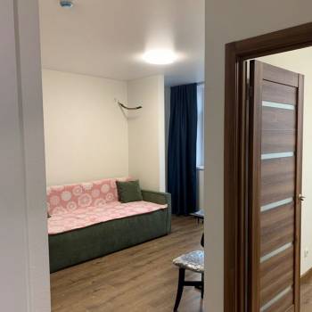 Продается 1-комнатная квартира, 38,4 м²
