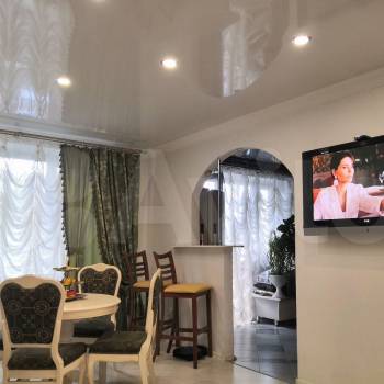 Продается Многокомнатная квартира, 110 м²