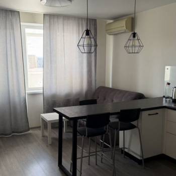 Сдается 2-х комнатная квартира, 67 м²