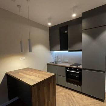 Продается 1-комнатная квартира, 34 м²