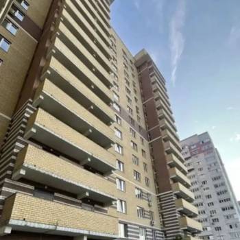 Продается 1-комнатная квартира, 41 м²