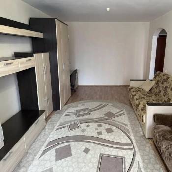 Сдается 1-комнатная квартира, 43 м²