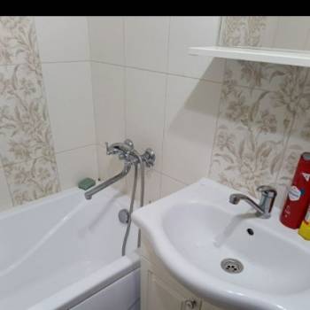 Сдается Многокомнатная квартира, 58 м²