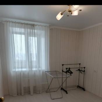 Сдается Многокомнатная квартира, 58 м²
