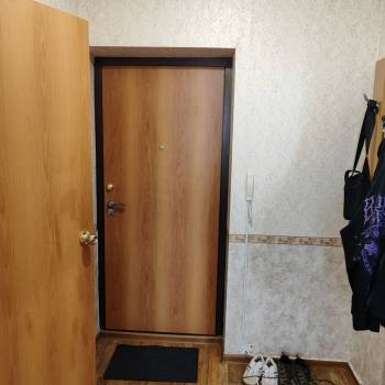 Сдается 1-комнатная квартира, 42 м²