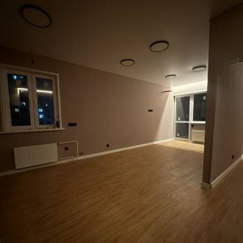 Продается 1-комнатная квартира, 46,7 м²