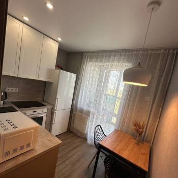 Продается 1-комнатная квартира, 38,9 м²