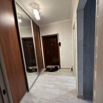 Продается 1-комнатная квартира, 42,5 м²