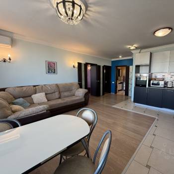 Сдается 2-х комнатная квартира, 79,1 м²