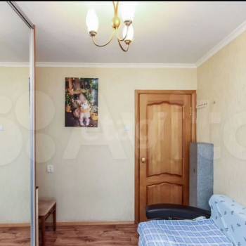 Продается Многокомнатная квартира, 75,9 м²