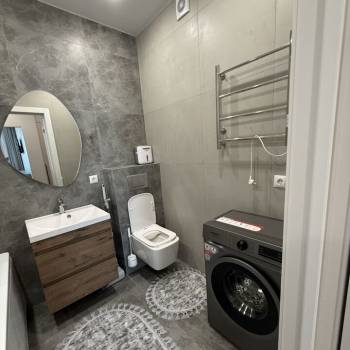 Сдается 1-комнатная квартира, 43 м²