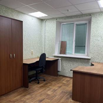 Сдается Нежилое помещение, 136 м²
