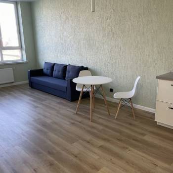 Сдается 1-комнатная квартира, 55 м²
