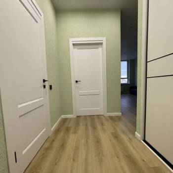 Сдается 1-комнатная квартира, 55 м²