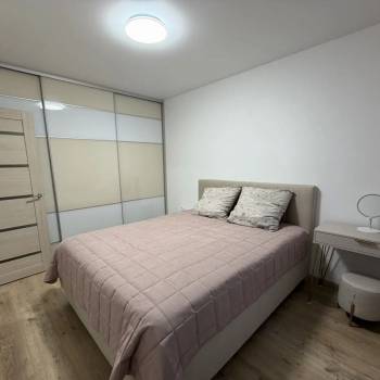 Сдается 1-комнатная квартира, 41 м²