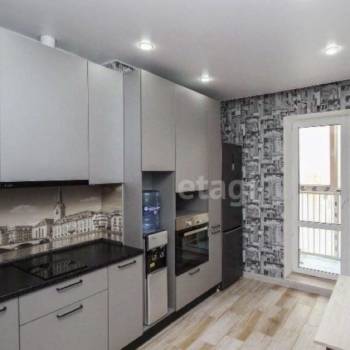 Продается 2-х комнатная квартира, 64 м²