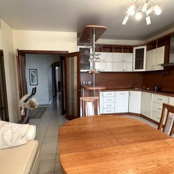 Сдается Многокомнатная квартира, 81 м²
