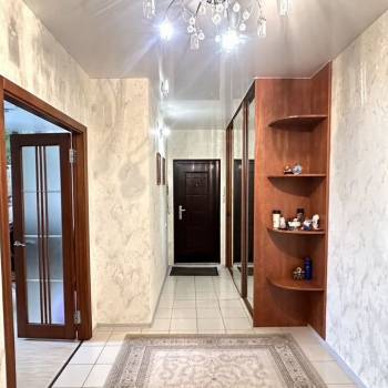 Сдается Многокомнатная квартира, 81 м²