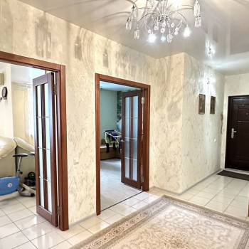 Сдается Многокомнатная квартира, 81 м²