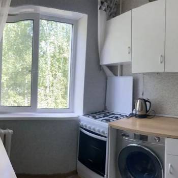 Сдается 2-х комнатная квартира, 42 м²