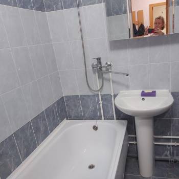 Сдается 1-комнатная квартира, 42 м²