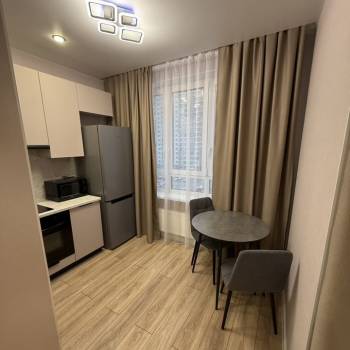 Сдается 1-комнатная квартира, 32 м²