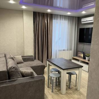 Сдается 1-комнатная квартира, 41 м²