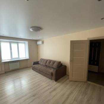 Сдается 1-комнатная квартира, 43 м²