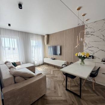 Продается 2-х комнатная квартира, 69 м²