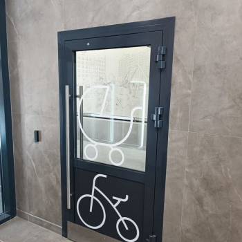 Продается 1-комнатная квартира, 30,3 м²