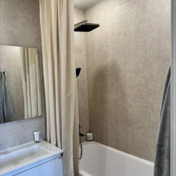 Сдается 2-х комнатная квартира, 56 м²