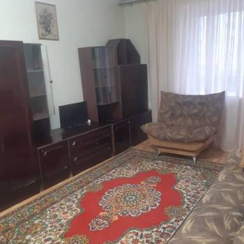Сдается 1-комнатная квартира, 35 м²