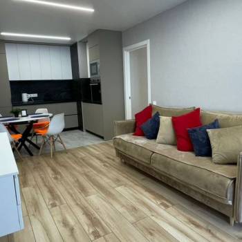 Сдается 2-х комнатная квартира, 58 м²