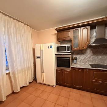Сдается Многокомнатная квартира, 108 м²