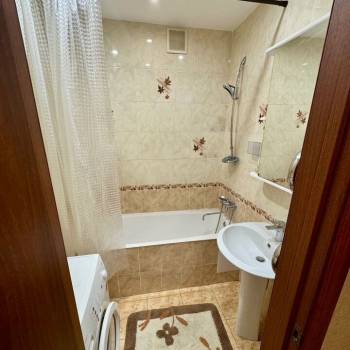 Сдается 2-х комнатная квартира, 63 м²