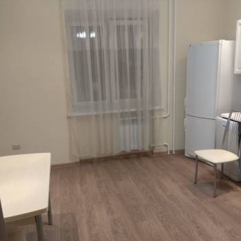Сдается 1-комнатная квартира, 46 м²