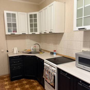Сдается 1-комнатная квартира, 39,8 м²