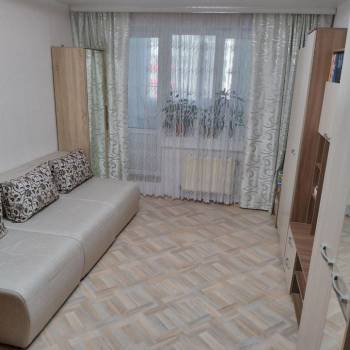 Продается 1-комнатная квартира, 41,8 м²