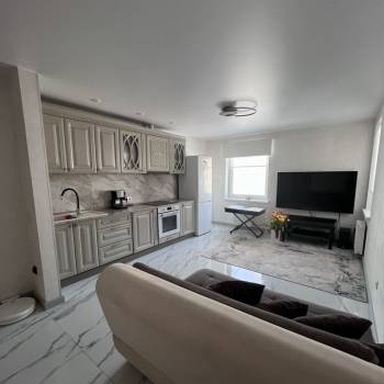 Продается 2-х комнатная квартира, 57 м²