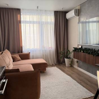 Продается 2-х комнатная квартира, 67 м²