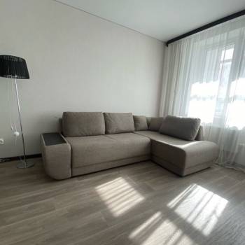 Сдается 1-комнатная квартира, 42,3 м²