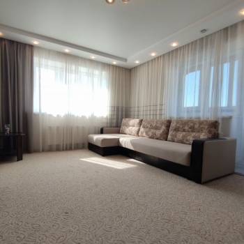 Сдается 2-х комнатная квартира, 64 м²