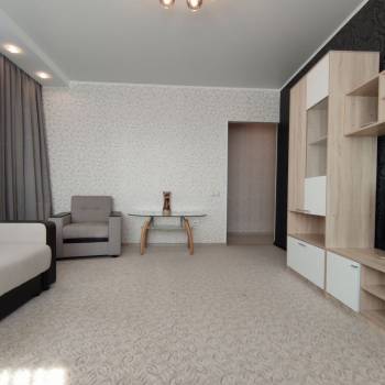 Сдается 2-х комнатная квартира, 64 м²