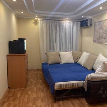 Продается 1-комнатная квартира, 34 м²