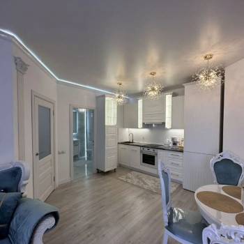 Сдается 2-х комнатная квартира, 60 м²