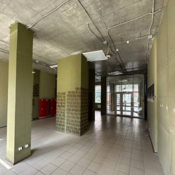 Сдается Нежилое помещение, 127 м²