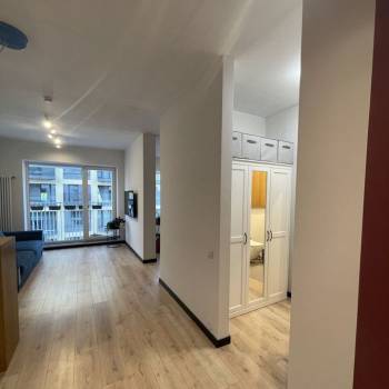 Сдается 1-комнатная квартира, 46 м²