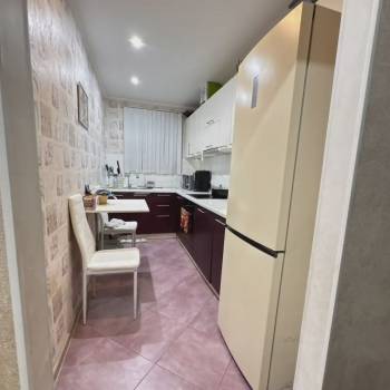 Продается 3-х комнатная квартира, 59 м²