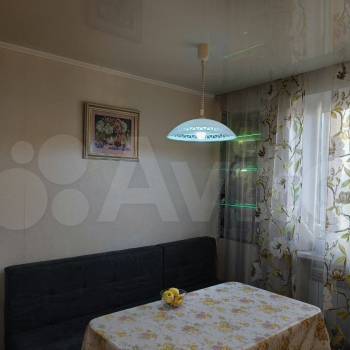 Продается Многокомнатная квартира, 84,9 м²