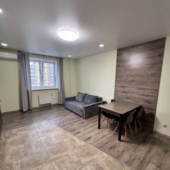 Сдается Многокомнатная квартира, 64 м²
